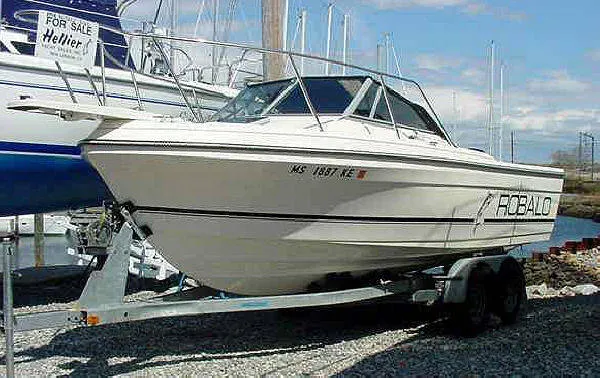 Slide: The Image of Robalo 2160 1994 - 0