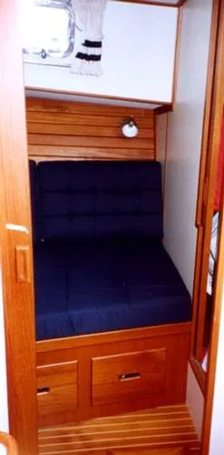 Slide: The Image of Eastbay Flybridge Sedan 1996 - 9
