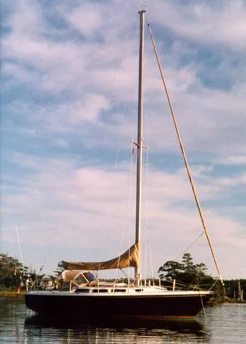 Slide: The Image of Catalina Sloop 1980 - 0
