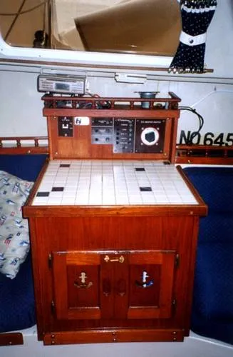 Slide: The Image of Catalina Sloop 1980 - 7