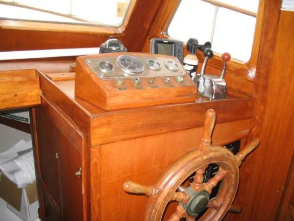 Slide: The Image of Albin Classic Trawler 1979 - 9
