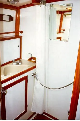 Slide: The Image of Young Brothers Custom Cruiser 1984 - 5