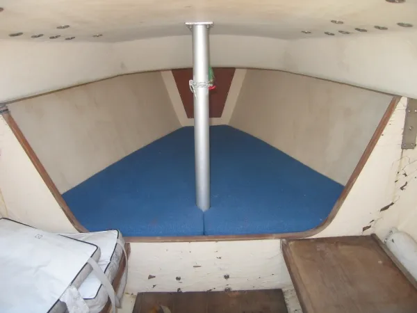 Slide: The Image of J Boats J/22 1983 - 5