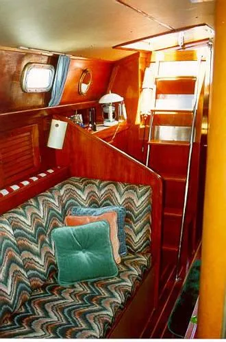 Slide: The Image of Pearson 424 Ketch 1979 - 5