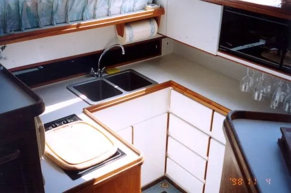 Slide: The Image of Tiara F/B Convertible 1989 - 3