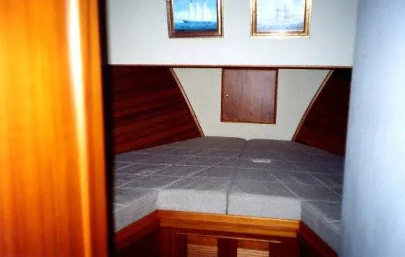 Slide: The Image of Grand Banks Classic 1993 - 1