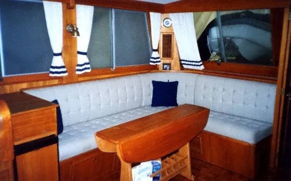 Slide: The Image of Grand Banks Classic 1993 - 4