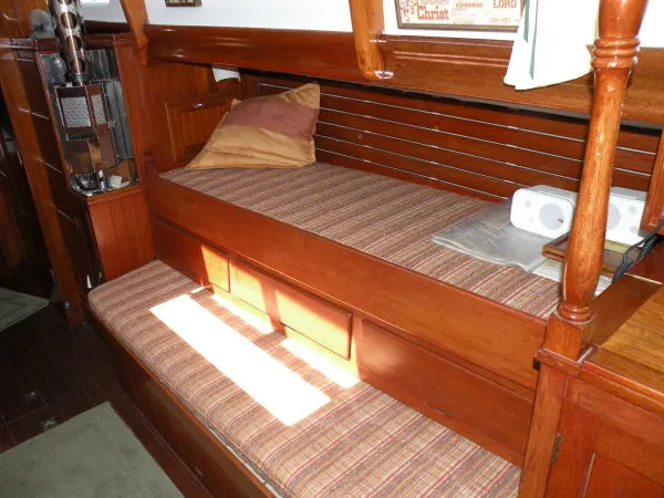 Slide: The Image of Mariner Fiberglass Ketch 1970 - 10