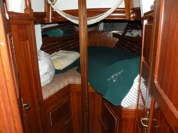 Slide: The Image of Mariner Fiberglass Ketch 1970 - 5