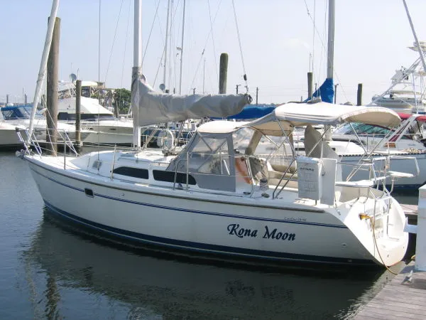 Slide: The Image of Catalina 28MKII 1999 - 0