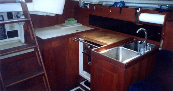 Slide: The Image of Pearson Sloop 1984 - 6