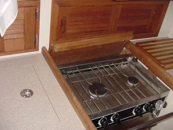 Slide: The Image of Pacific Seacraft Pilothouse 32 Voyagemaker 1995 - 2