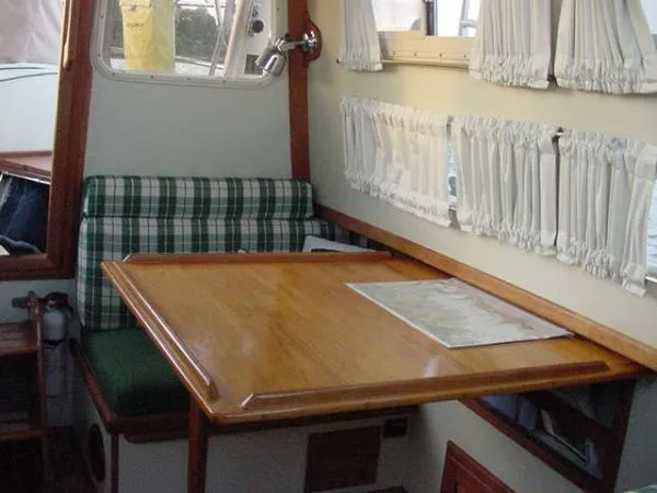 Slide: The Image of Pacific Seacraft Pilothouse 32 Voyagemaker 1995 - 7