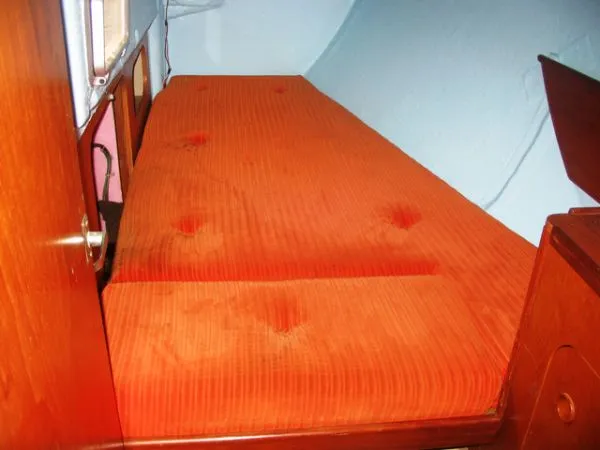 Slide: The Image of Beneteau First 35 1980 - 2