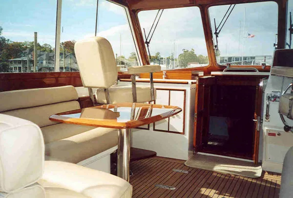 Slide: The Image of Grand Banks Eastbay HX 2003 - 10