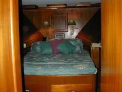 Slide: The Image of Island Gypsy Motor Cruiser 1986 - 1