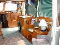 Slide: The Image of Island Gypsy Motor Cruiser 1986 - 4