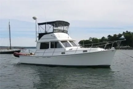 Slide: The Image of Cape Dory Flybridge 1990 - 11