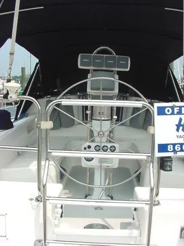 Slide: The Image of Catalina 380 2001 - 10
