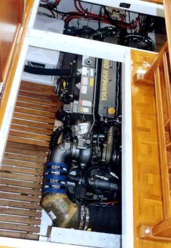 Slide: The Image of Grand Banks 36 Classic 1990 - 8