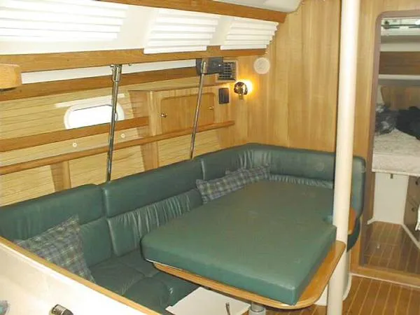 Slide: The Image of Catalina 380 Tall Rig 2001 - 3