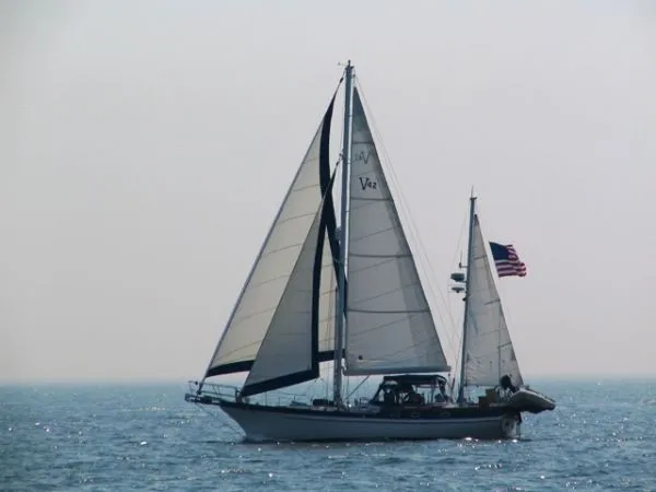 Slide: The Image of Vagabond West Wind 42 1986 - 0