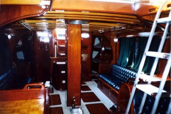 Slide: The Image of Superior Sailboats Ltd. Vic Carpenter Custom 1993 - 4