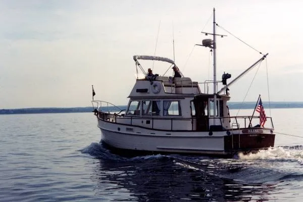 Slide: The Image of Grand Banks Sedan 1974 - 7