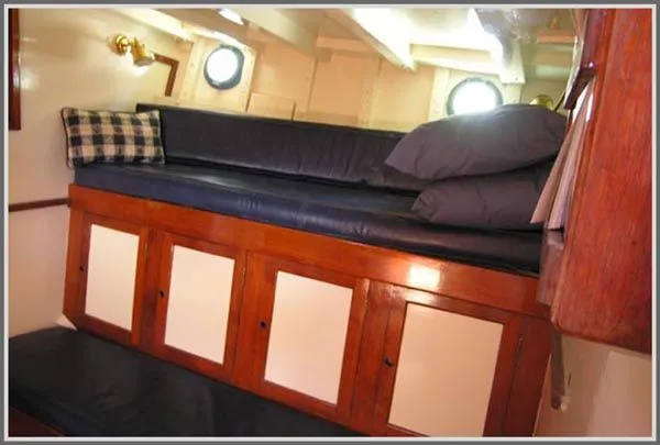 Slide: The Image of Porpoise 44 Ketch 1971 - 11