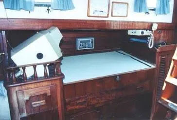 Slide: The Image of C&L Explorer 45 1978 - 4