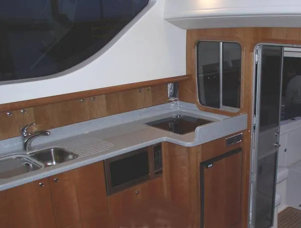 Slide: The Image of Catamarans New Zealand Enduro 5500 Sportscruiser 2003 - 10