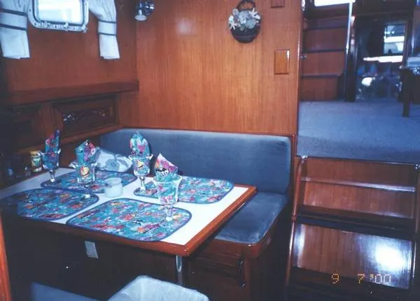 Slide: The Image of Princess (Tung Hwa) Sundeck Motoryacht 1986 - 5