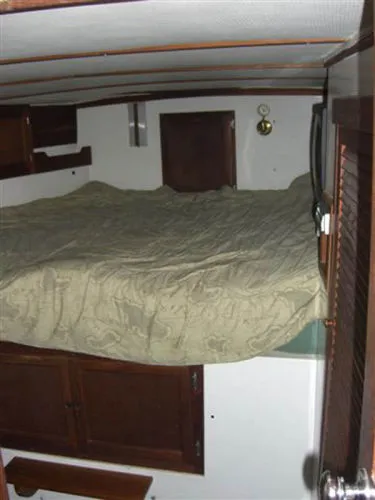 Slide: The Image of Columbia Center Cockpit MS 1974 - 4