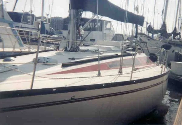 Slide: The Image of Dufour 1985 - 9