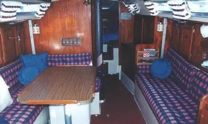 Slide: The Image of Catalina Sloop 1980 - 3