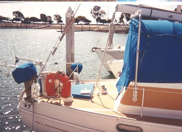 Slide: The Image of Columbia Motorsailer 1973 - 1