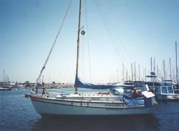 Slide: The Image of Golden Hind 31.5 1976 - 0