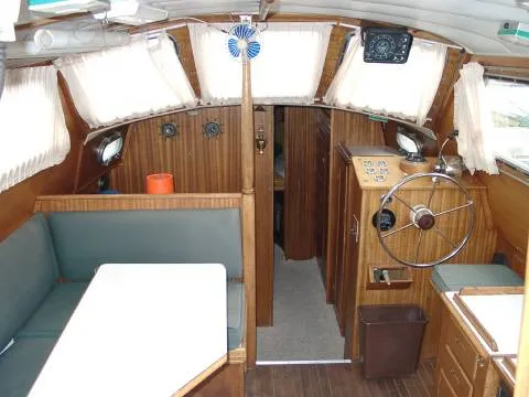 Slide: The Image of Islander Pilothouse Motorsailer 1970 - 3