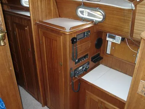 Slide: The Image of Islander Pilothouse Motorsailer 1970 - 6