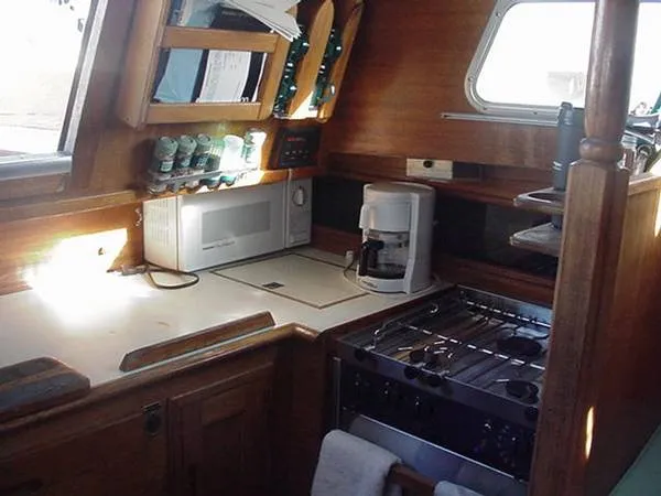Slide: The Image of Islander Cruising Sloop 1969 - 5