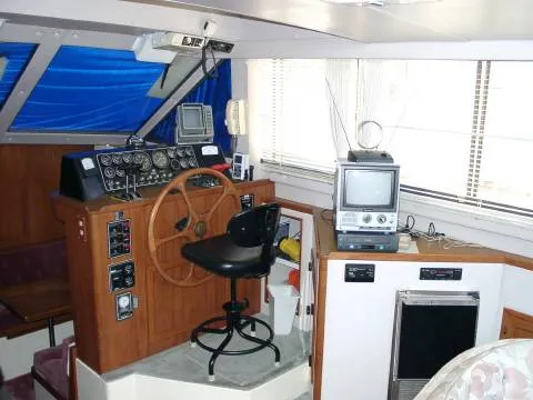 Slide: The Image of Symbol Double Cabin Sundeck MY 1988 - 6