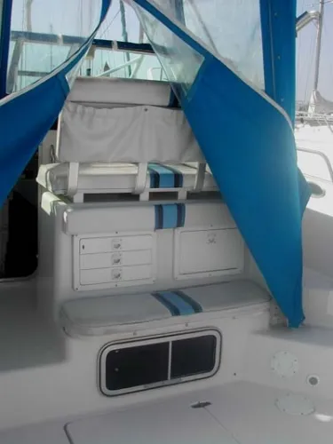 Slide: The Image of Pro-Line 2950 Walk-Around Sportfish 1992 - 7