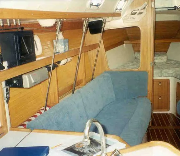 Slide: The Image of Catalina 320 1994 - 1