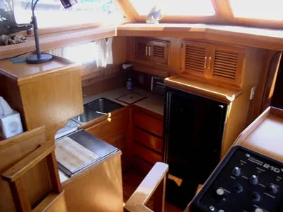 Slide: The Image of CHB Royal Star Sundeck MY 1987 - 10