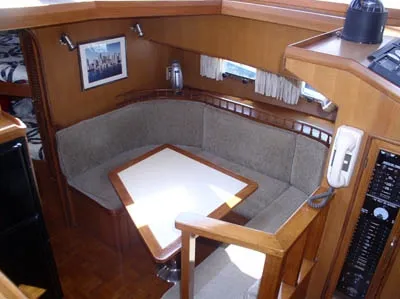 Slide: The Image of CHB Royal Star Sundeck MY 1987 - 11