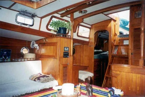 Slide: The Image of Vagabond Cruising Ketch 1984 - 4