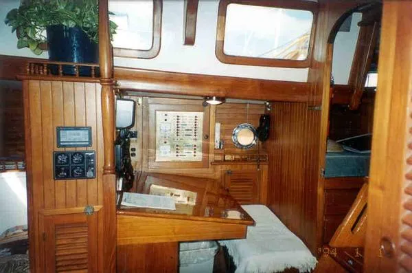 Slide: The Image of Vagabond Cruising Ketch 1984 - 5