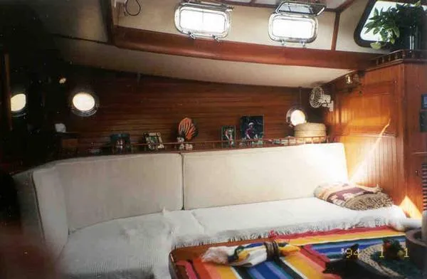 Slide: The Image of Vagabond Cruising Ketch 1984 - 6
