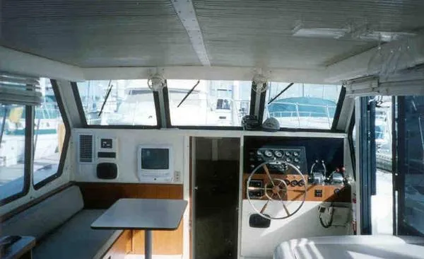 Slide: The Image of Bluewater Coastal Cruiser 1984 - 5