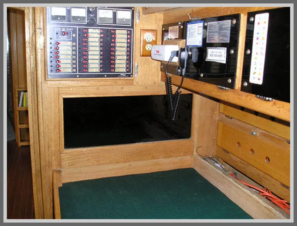 Slide: The Image of Jomarco/Owner Custom Bruce Roberts Center Cockpit 1987 - 6